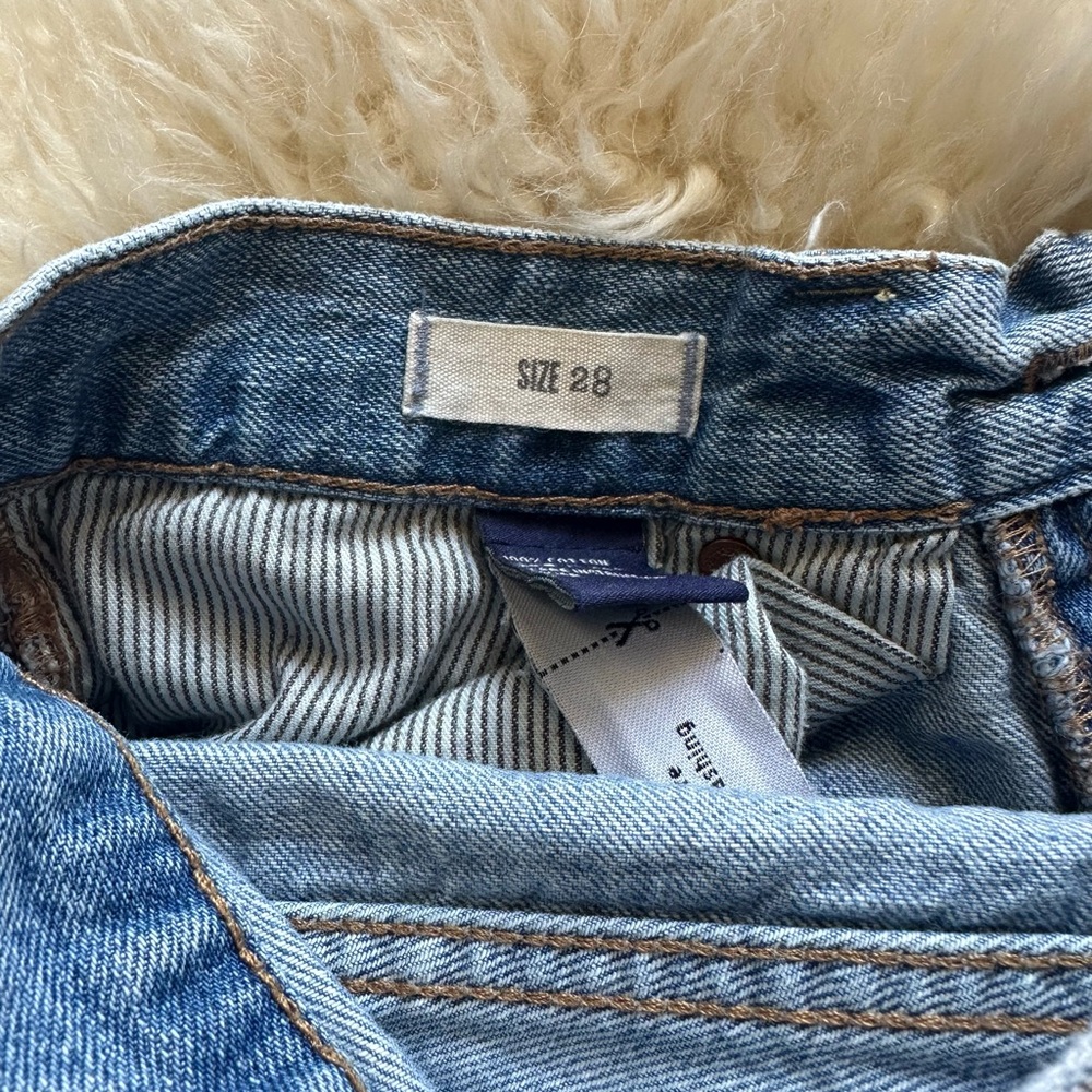 Madewell Distressed Demin Shorts - Size 28 - image 4